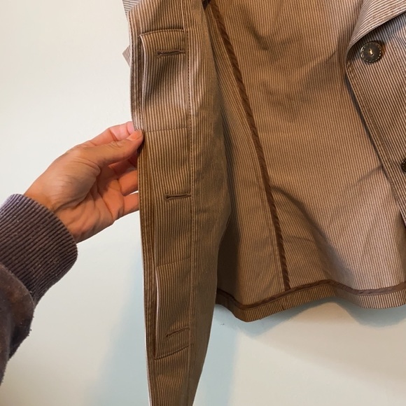 Robert Louis Fitted Stripped Vest W/Hidden Buttons - Picture 9 of 11